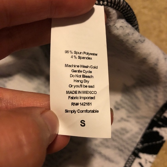 Lularoe Floral Black&White Cassie Size Small - Picture 3 of 3